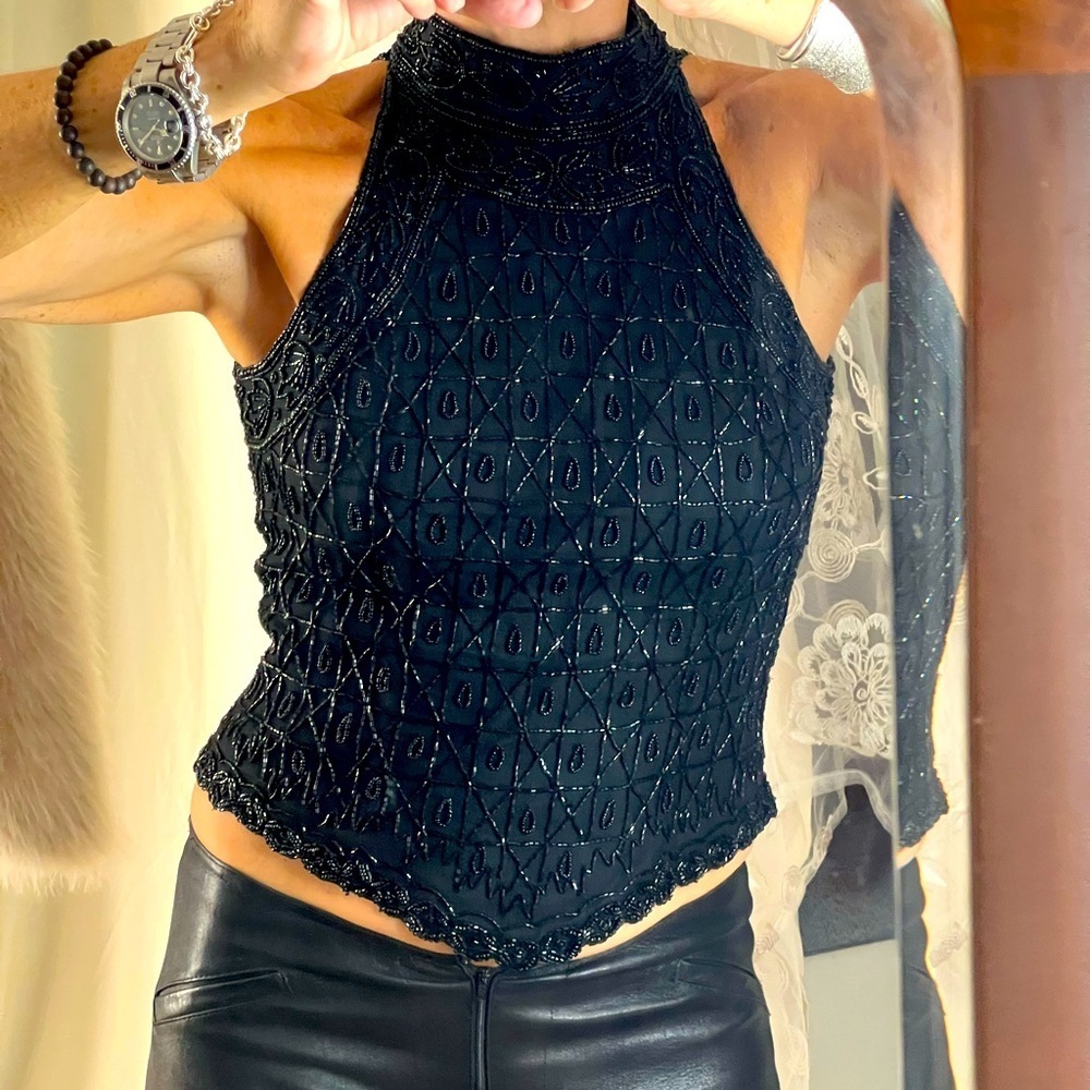 Gorgeous Papell Boutiques sz S, silk beaded t-neck top.